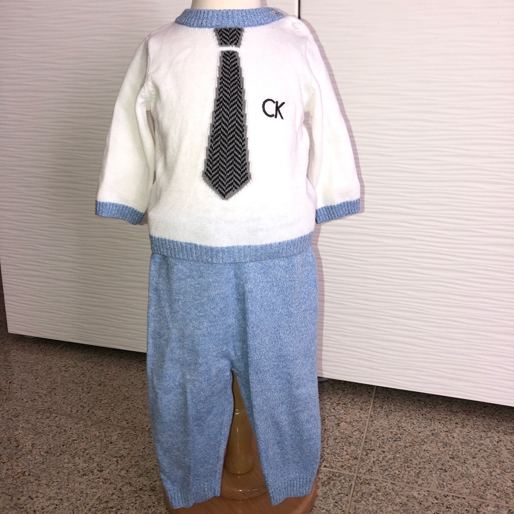 Newborn Calvin Klein 2Pcs Set.
